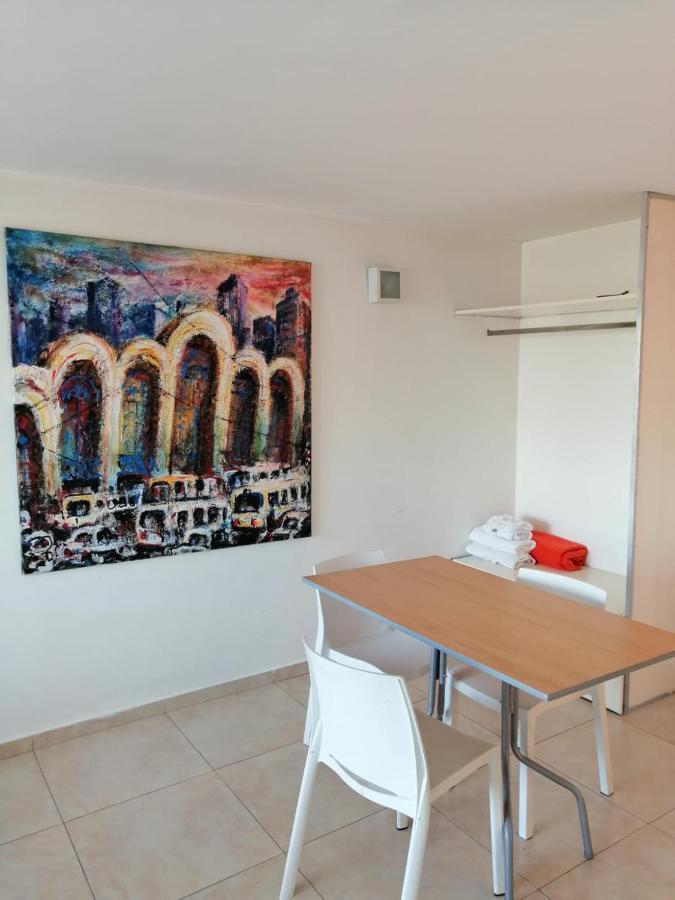 Plaza Apartment Буенос Айрес Екстериор снимка